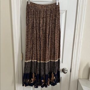 Rhythm Blue 100% Rayon Brown and Black Floral Maxi Skirt #620